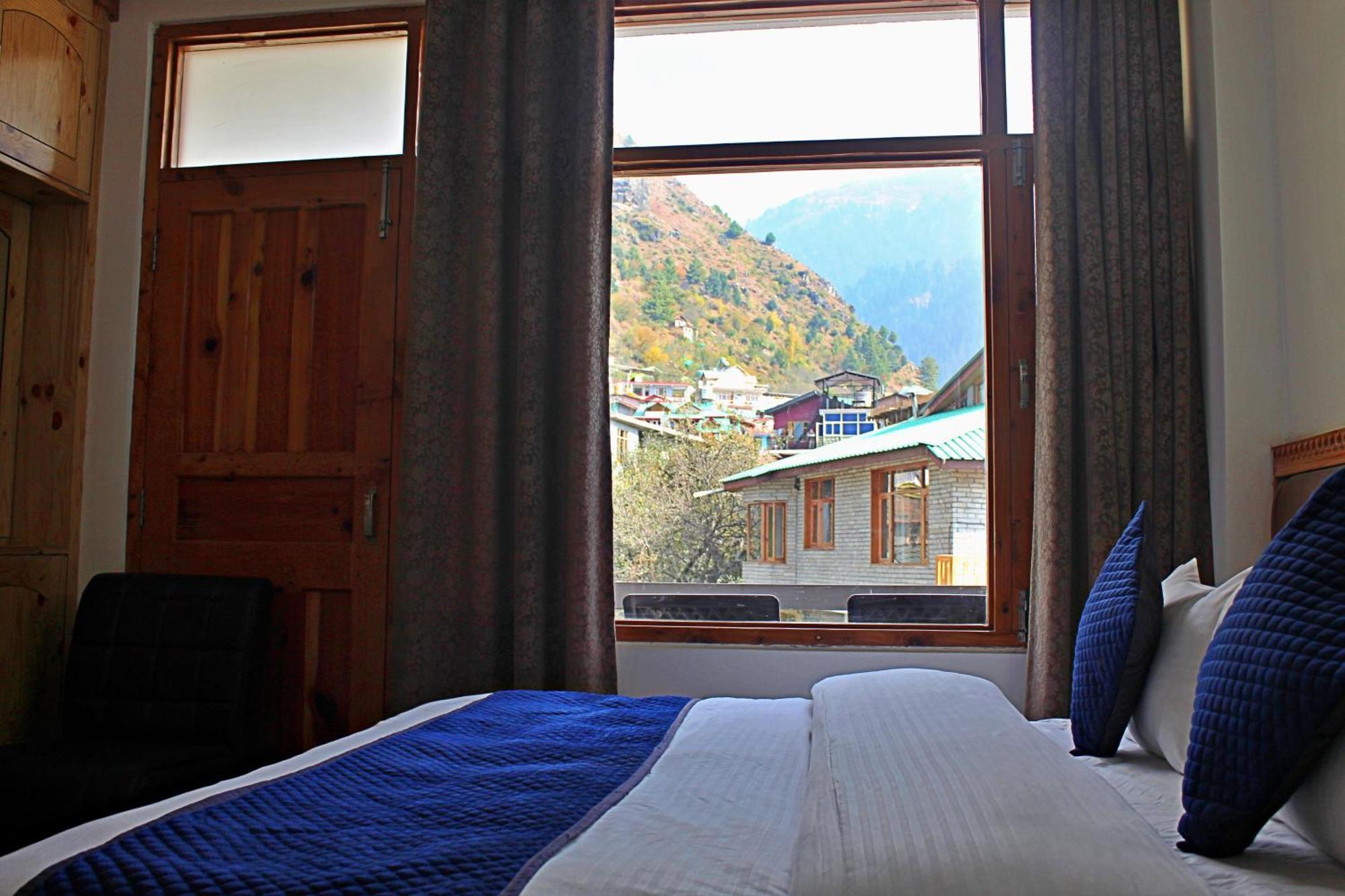 The Richie Royal Inn Manāli Екстериор снимка